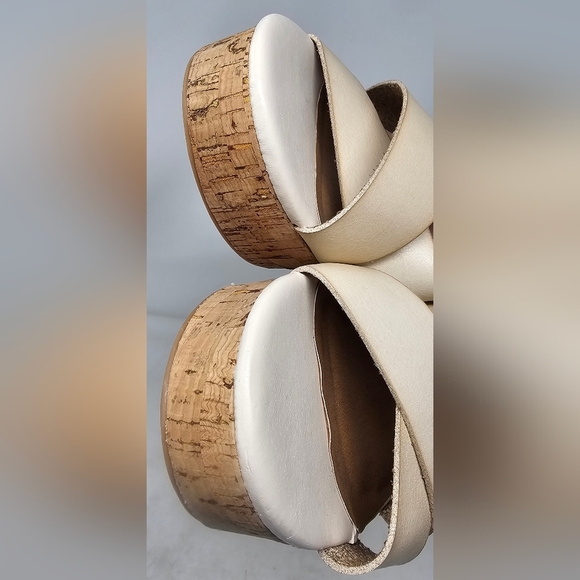 Lane Bryant Dream Cloud Cross-Front Faux Leather Platform Block Heel Beige 10.5W - Picture 3 of 16